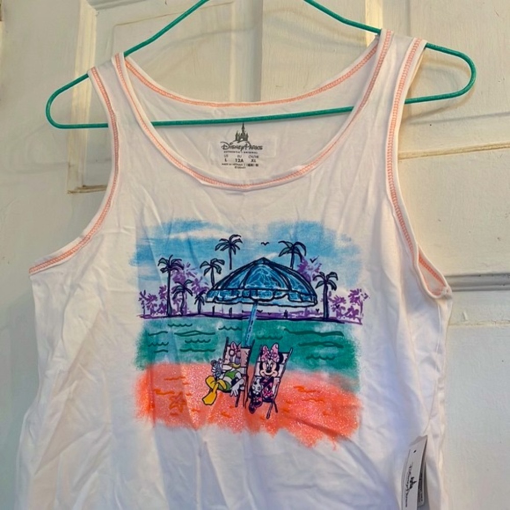 NWT Minnie Mouse and Daisy Duck girls tank top in size L